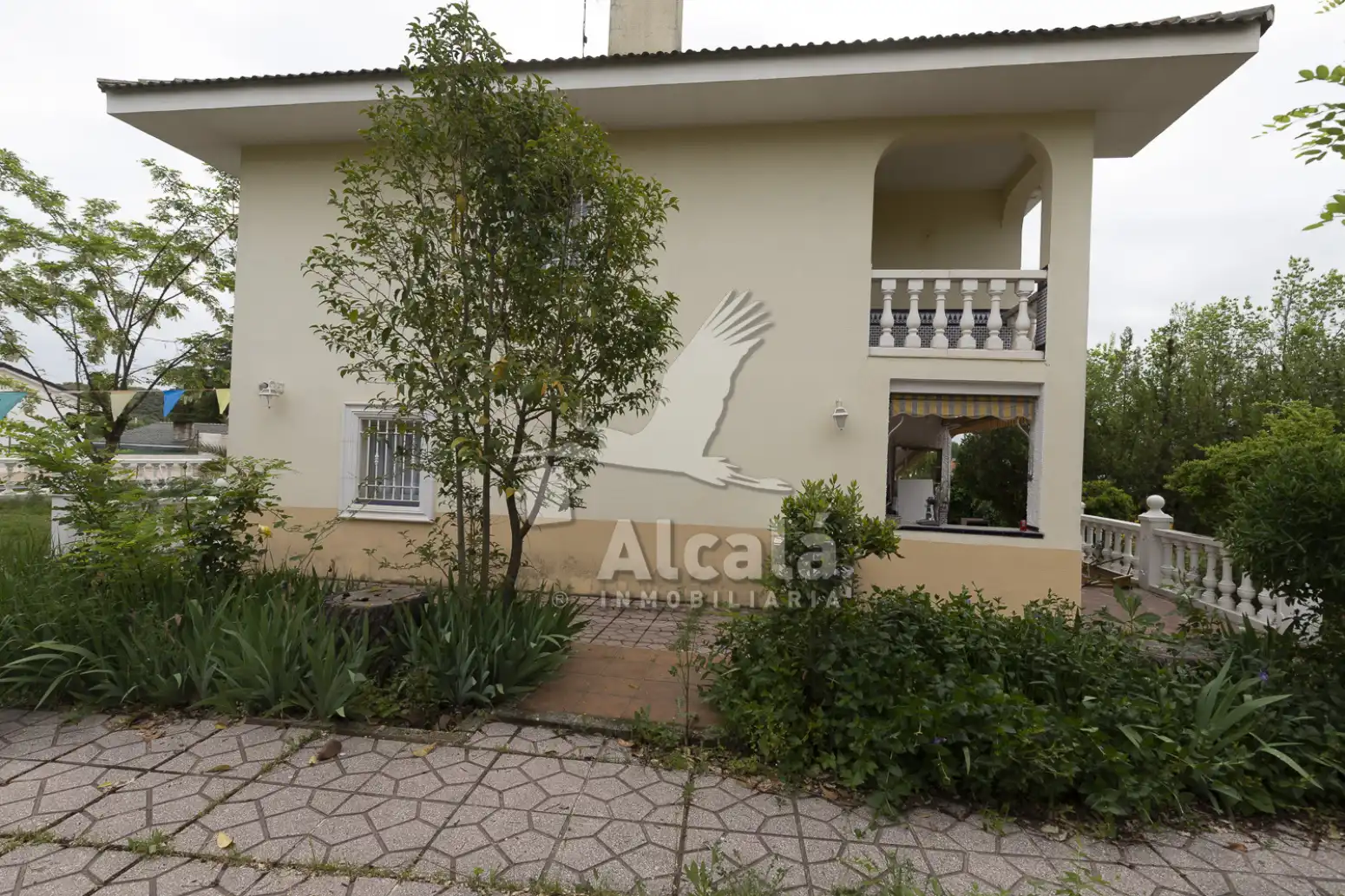 Vista exterior de Casa o chalet en venta en Galápagos con Aire acondicionado, Calefacción y Terraza