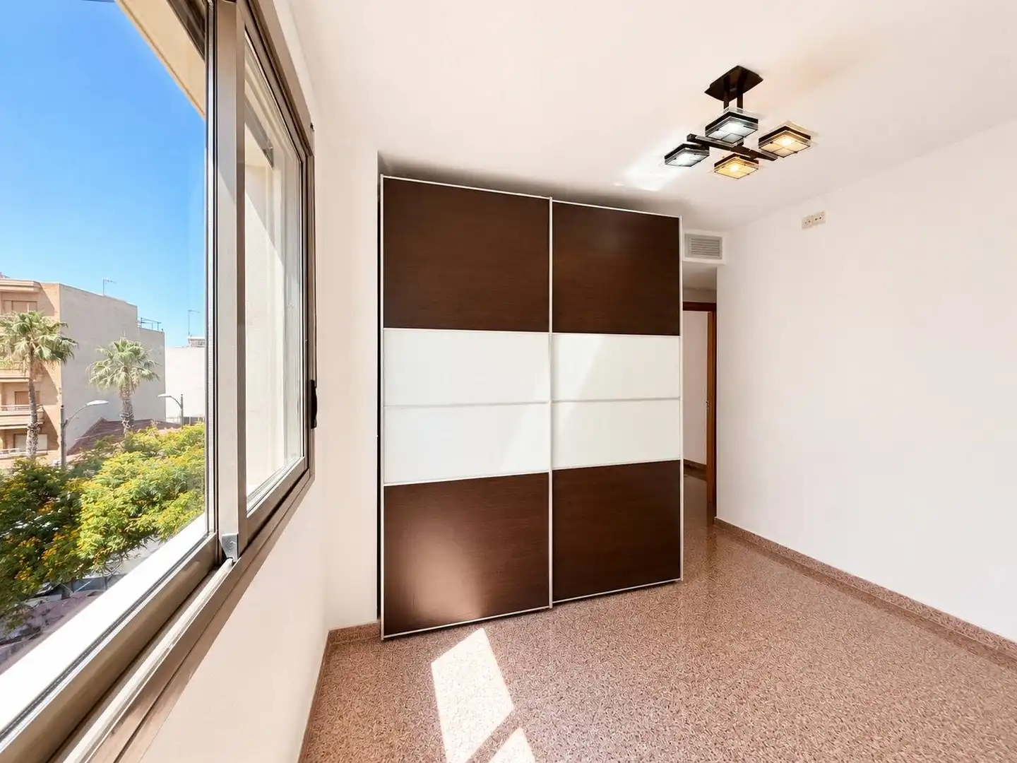 Habitación de Piso en venta en San Vicente del Raspeig / Sant Vicent del Raspeig con Aire acondicionado y Terraza