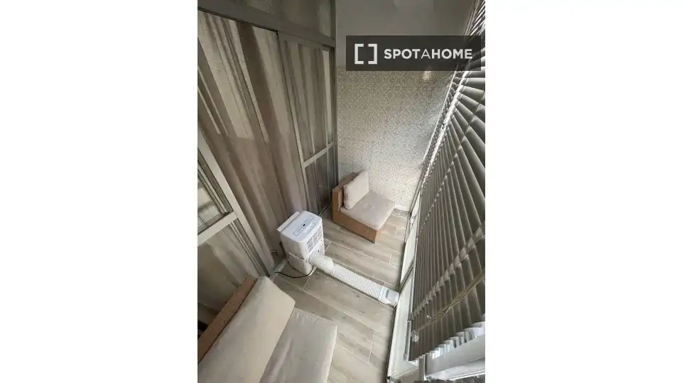 Room in El Molinillo - Capuchinos