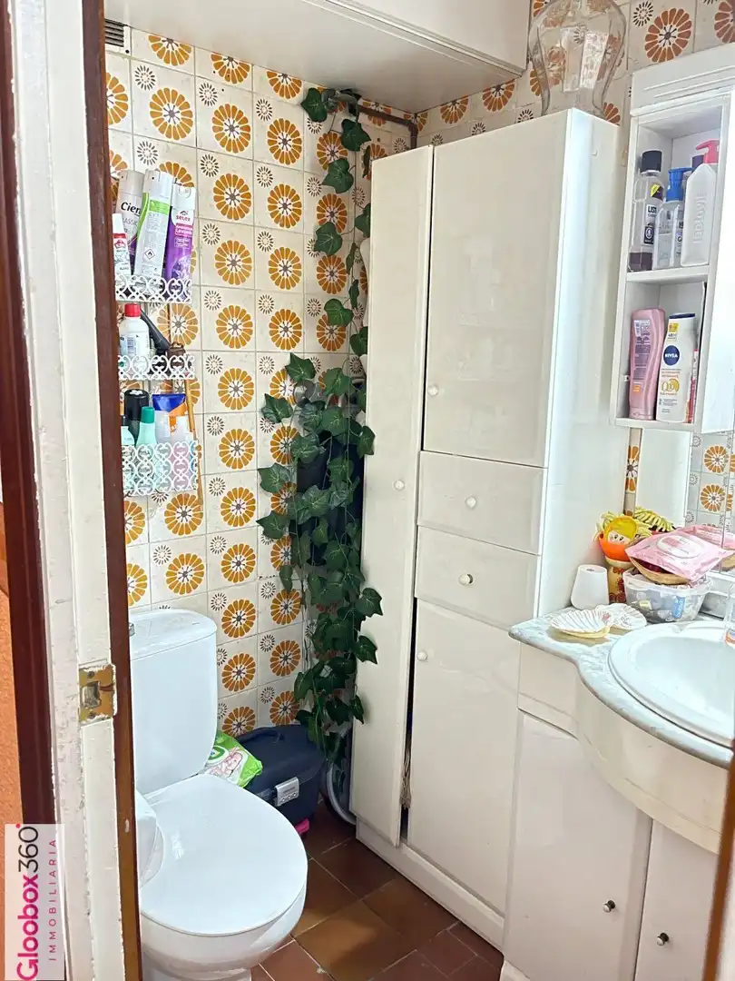 Badezimmer von Wohnung zum Verkauf in Reus mit Heizung, Terrasse und Balkon
