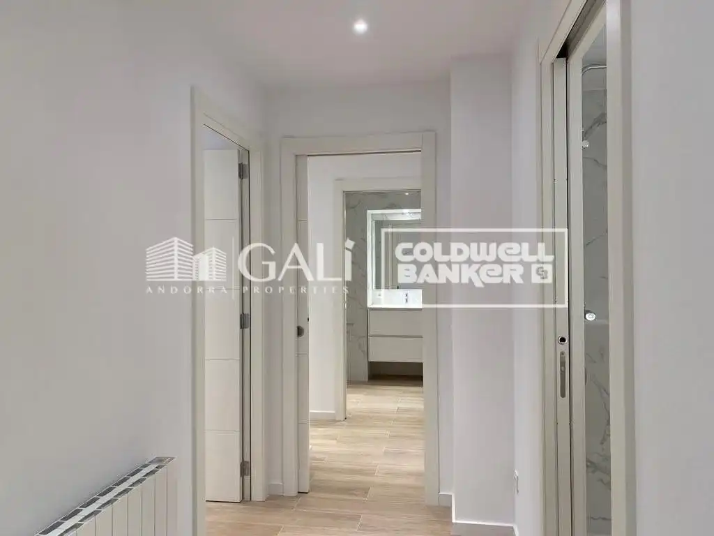 Piso de 3 habitaciones en alquiler en Escaldes-Engordany · 12 de 59