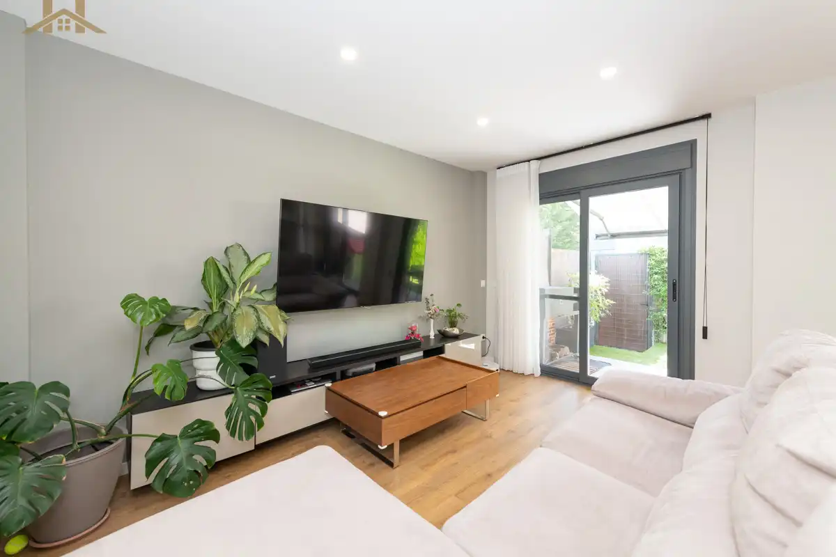 Wohnzimmer von Haus oder Chalet zum Verkauf in Colmenar Viejo mit Klimaanlage, Privatgarten und Terrasse