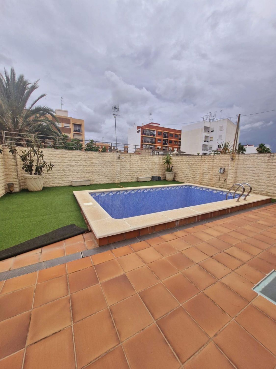 Piscina de Casa o xalet en venda en  Valencia Capital amb Aire condicionat, Jardí privat i Terrassa