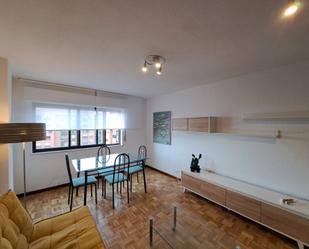 Living room of Flat to rent in León Capital   with Parquet flooring, Furnished and Oven
