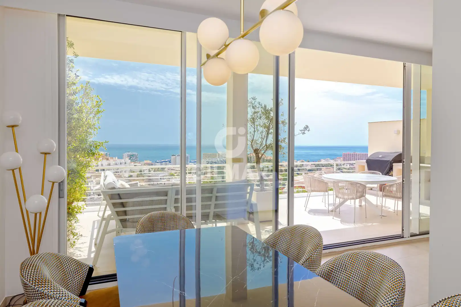 Terraza de Dúplex en venta en Benalmádena con Calefacción, Jardín privado y Piscina