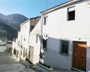 Exterior view of Single-family semi-detached for sale in Valdepeñas de Jaén