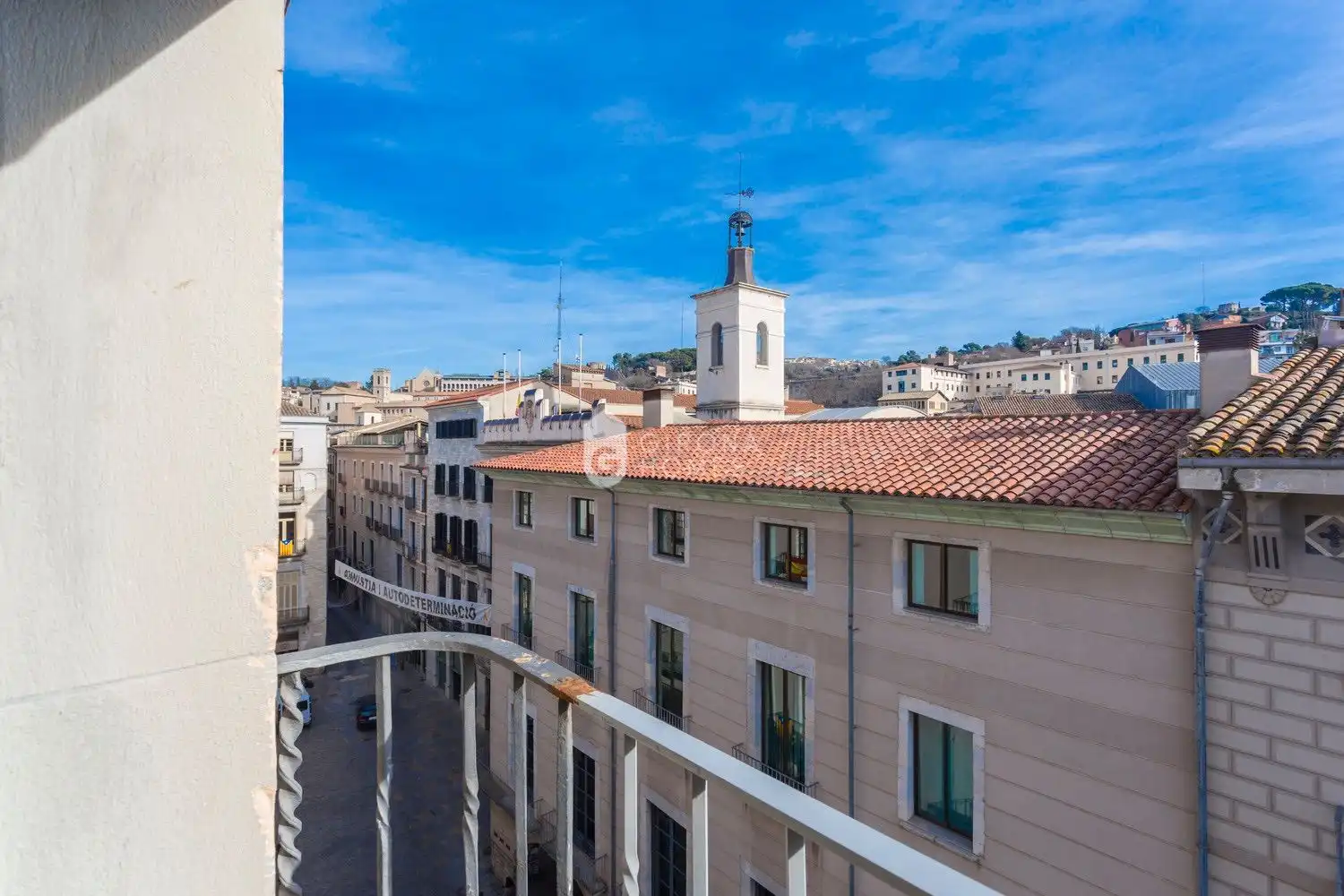 Exterior view of Attic for rent in Girona  with Air Conditioner, Heating and Pets allowed