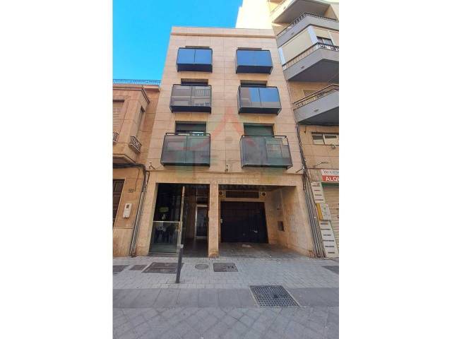 Local comercial en Venta en Plaza de Toros - Santa Rita