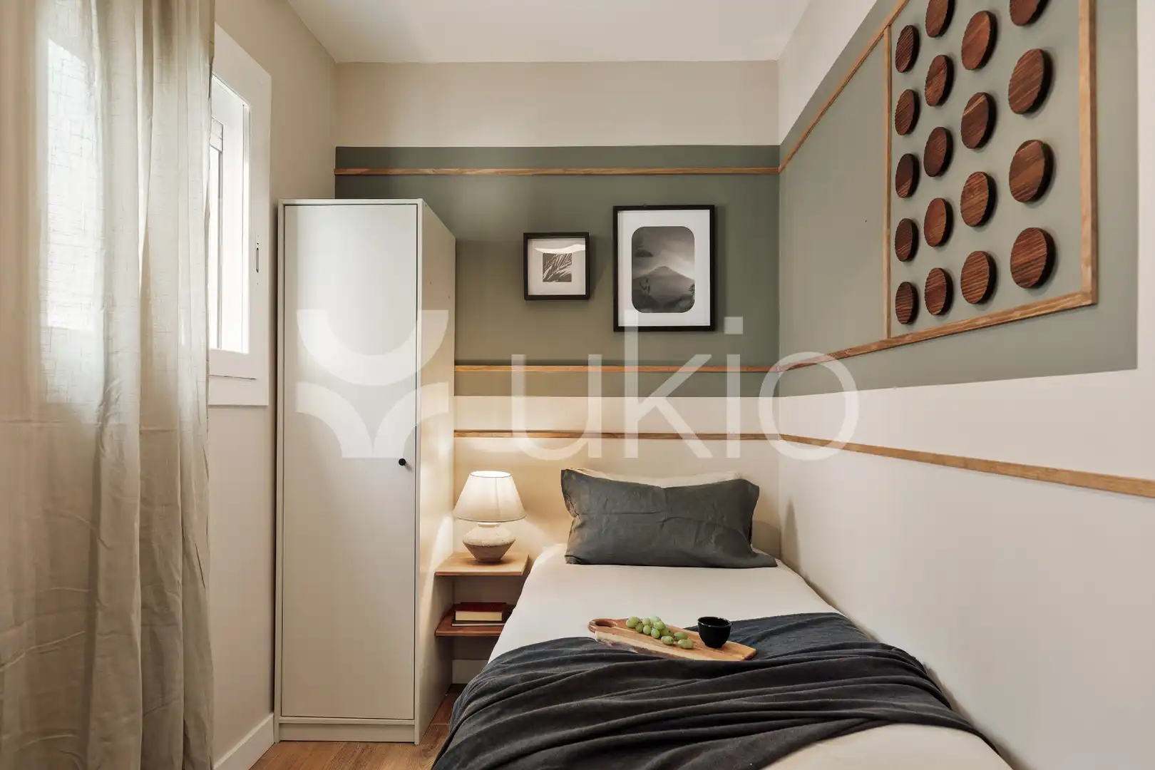 Dormitori de Apartament de lloguer en Barcelona amb Aire condicionat, Calefacció i Terrassa