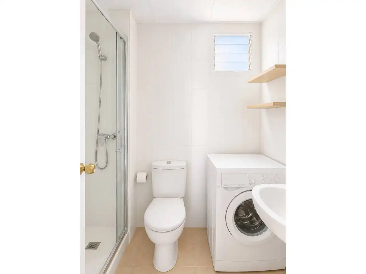 Badezimmer von Wohnung zum Verkauf in Pollença mit Klimaanlage, Möbliert und Balkon