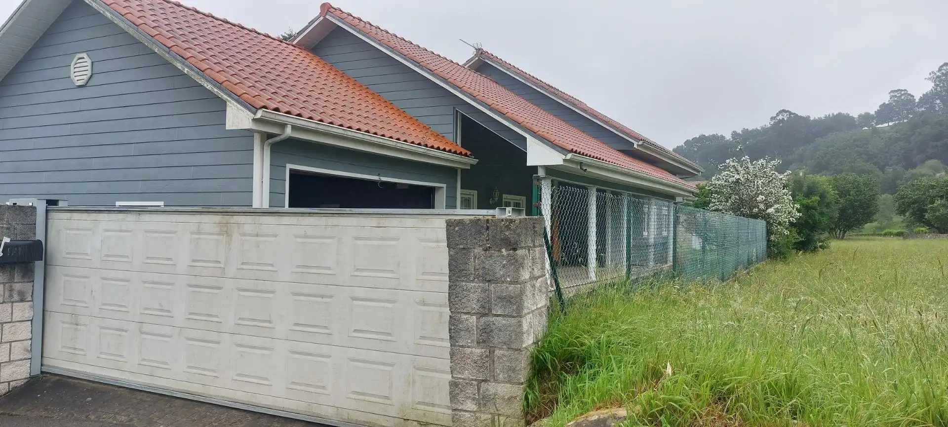 Vista exterior de Casa o chalet en venta en Puente Viesgo con Jardín privado
