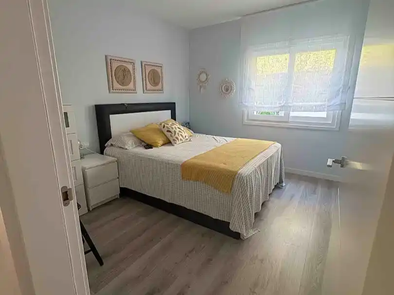 Bedroom of Flat for sale in Cunit  with Air Conditioner, Private garden and Parquet flooring