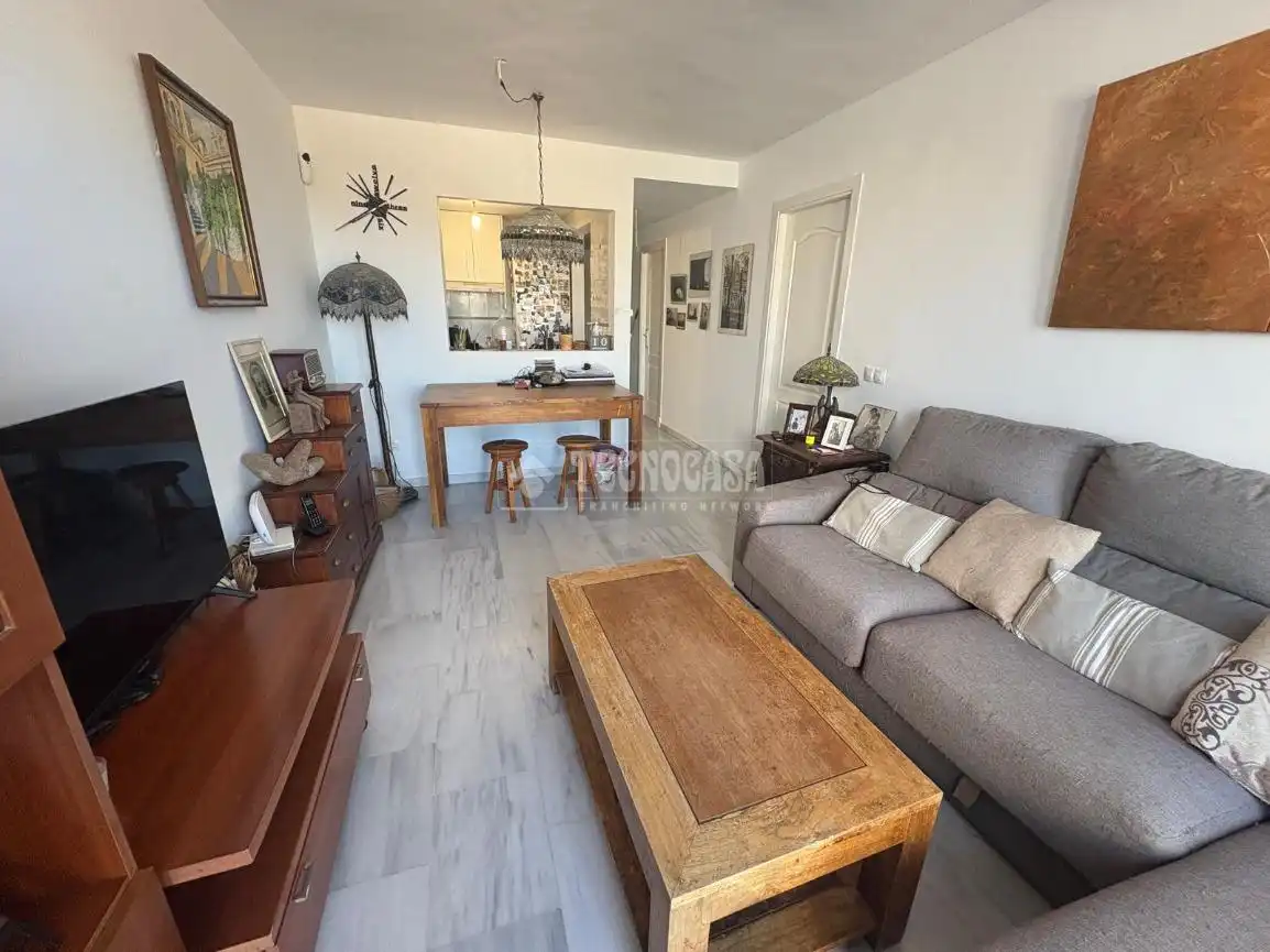 Sala de estar de Piso en venta en Casares con Terraza y Amueblado