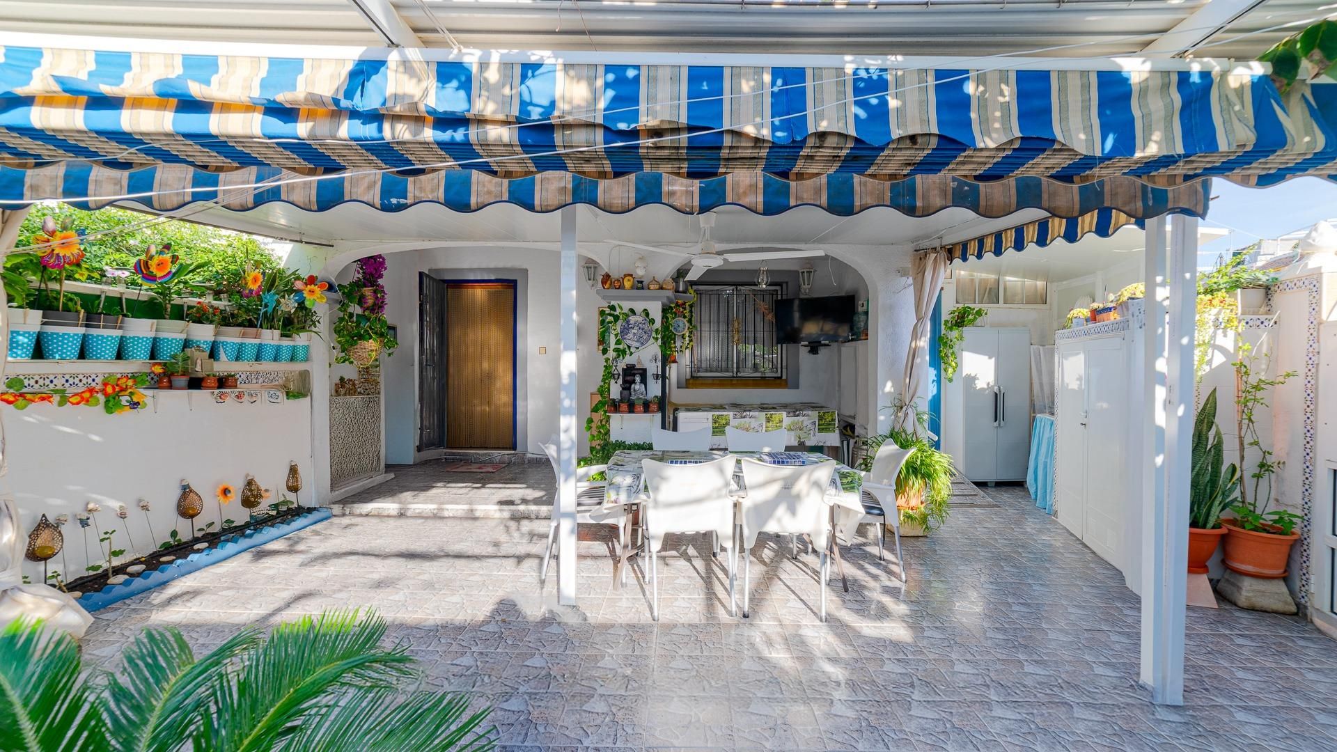 Jardí de Casa o xalet en venda en Torrevieja amb Jardí privat i Moblat