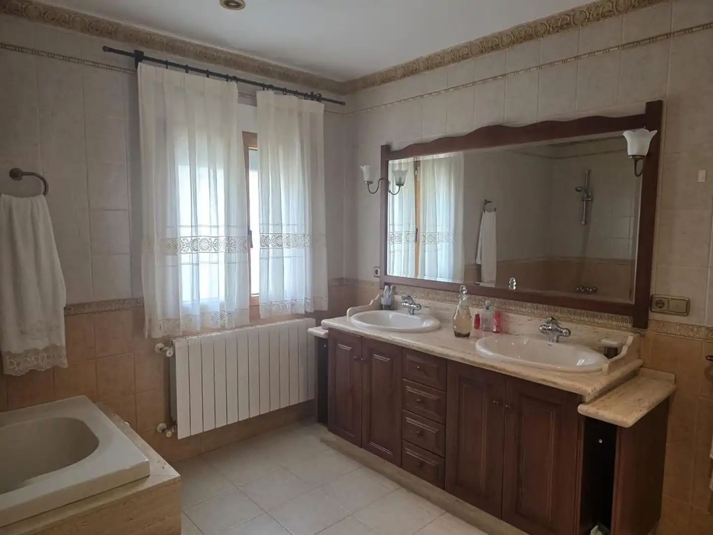 Bany de Casa o xalet en venda en Garrucha amb Aire condicionat, Terrassa i Traster