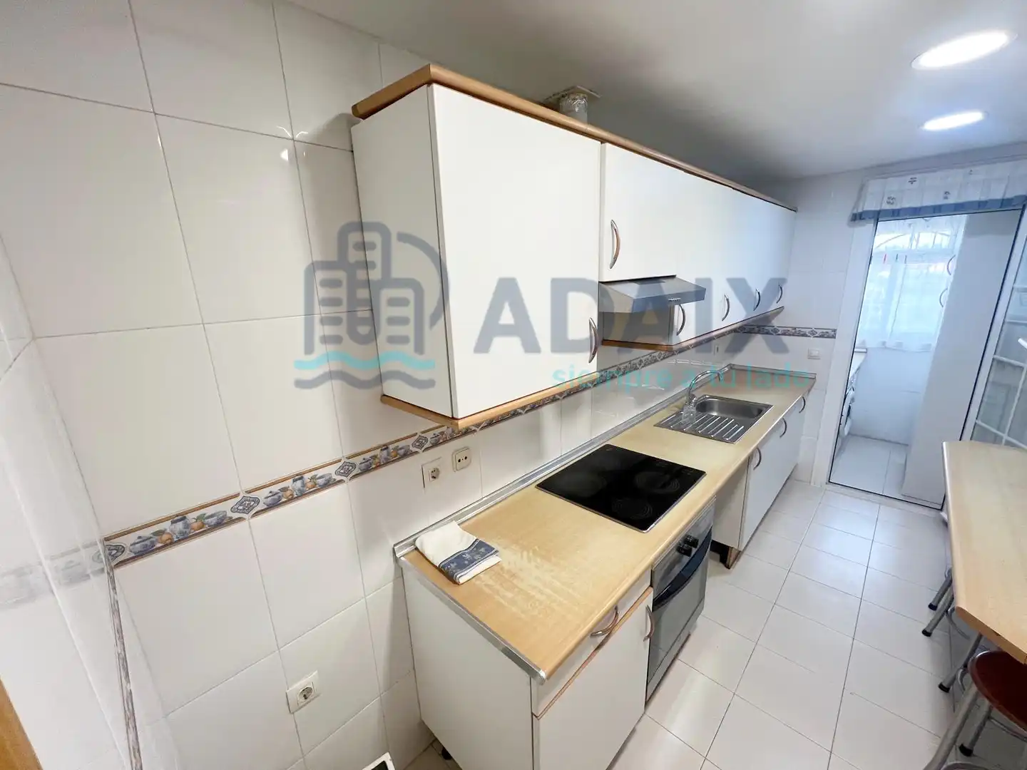 Cocina de Planta baja en venta en Arroyomolinos (Madrid) con Aire acondicionado, Trastero y Piscina comunitaria