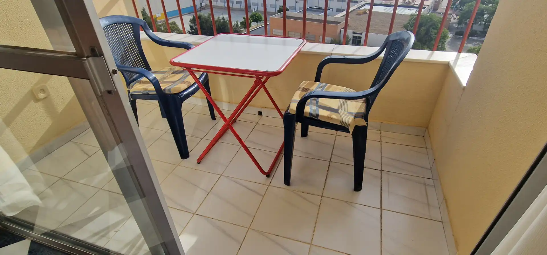 Terrasse von Wohnung zum Verkauf in Isla Cristina mit Terrasse, Möbliert und Mikrowelle