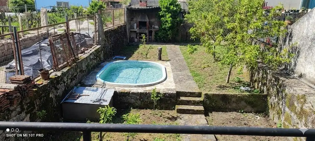 Piscina de Finca rústica en venta en Maside