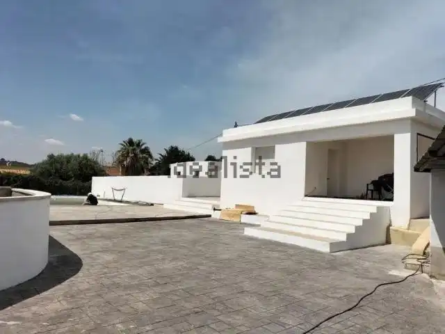 Exterior view of Flat for sale in Cheste  with Air Conditioner, Private garden and Swimming Pool