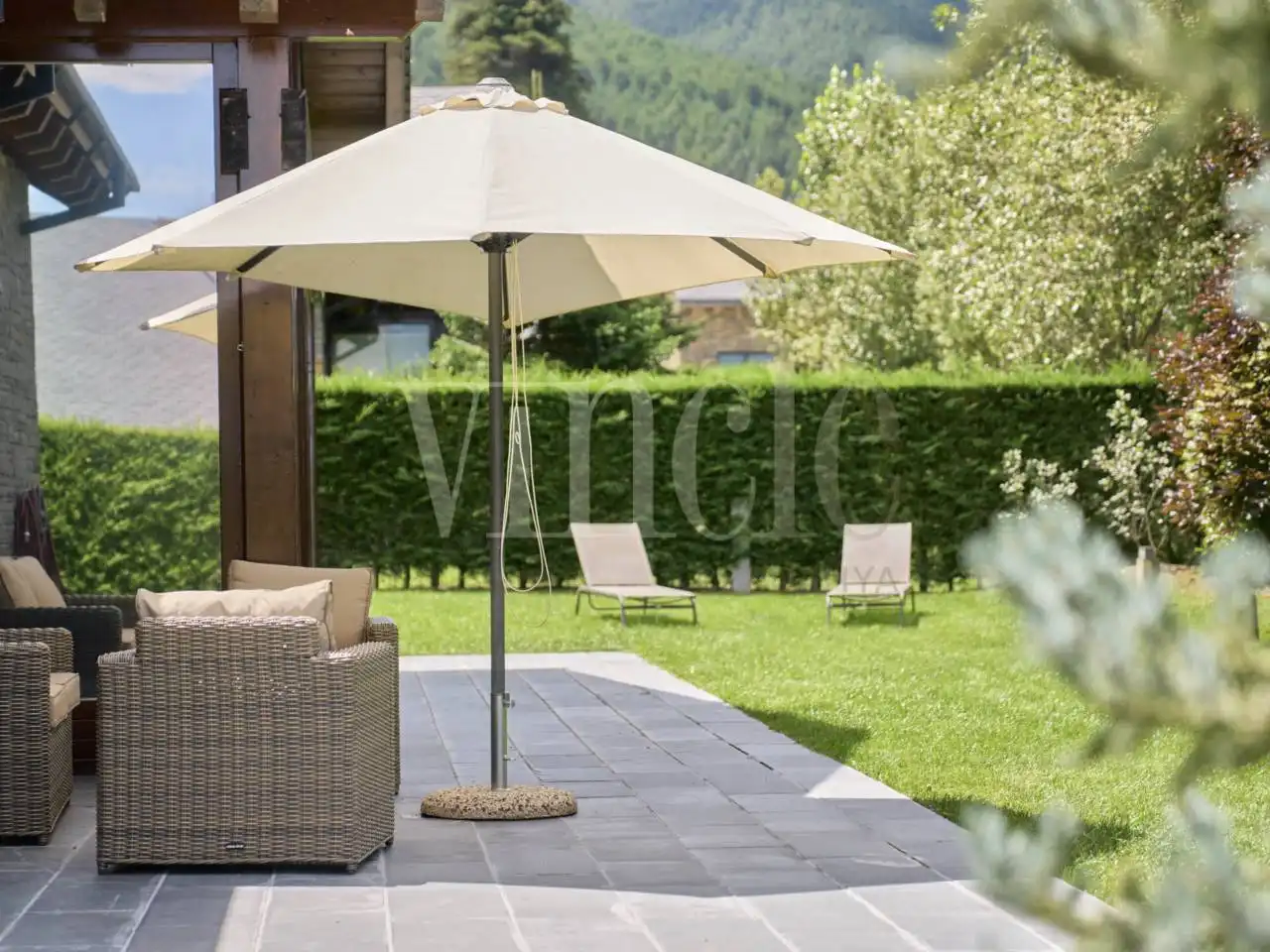Terrace of Houses for sale in Das  with Heating, Private garden and Parquet flooring