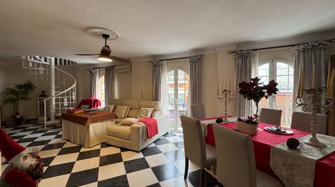 Foto 5 von Einfamilien-Reihenhaus zum Verkauf in Calle Maria del Valle, 3, Centro, Alhaurín de la Torre