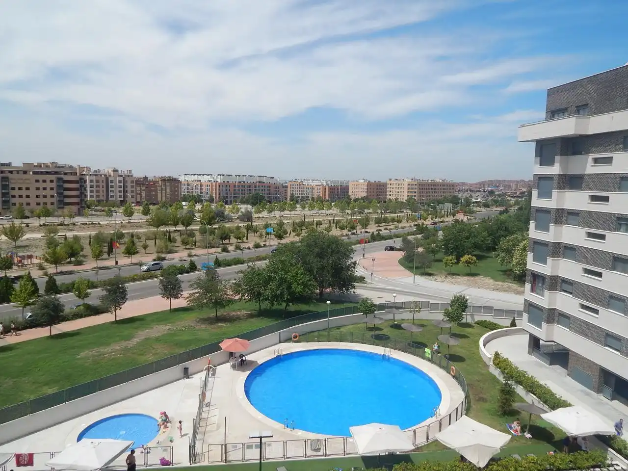 Vista exterior de Piso en venta en Madrid con Aire acondicionado, Calefacción y Jardín privado
