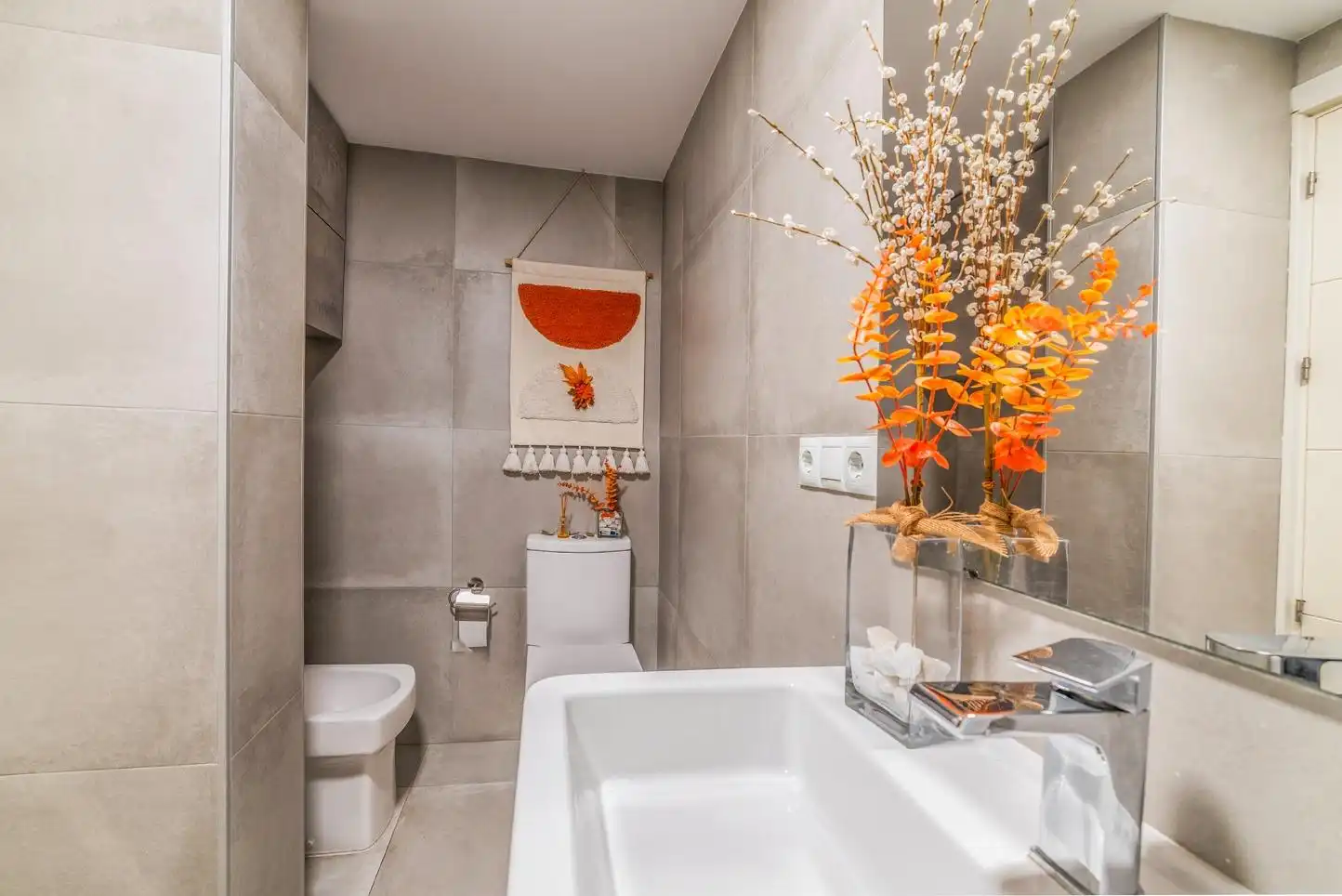 Baño de Piso en venta en Sevilla con Aire acondicionado y Alarma