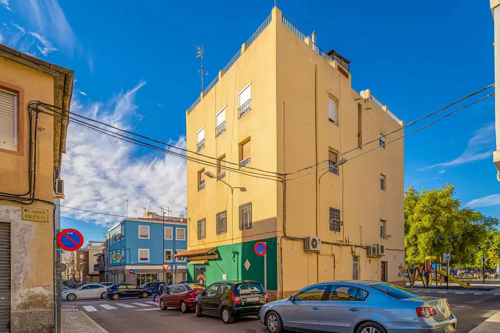 Piso en venta en Ronda de la Forca, Petrer