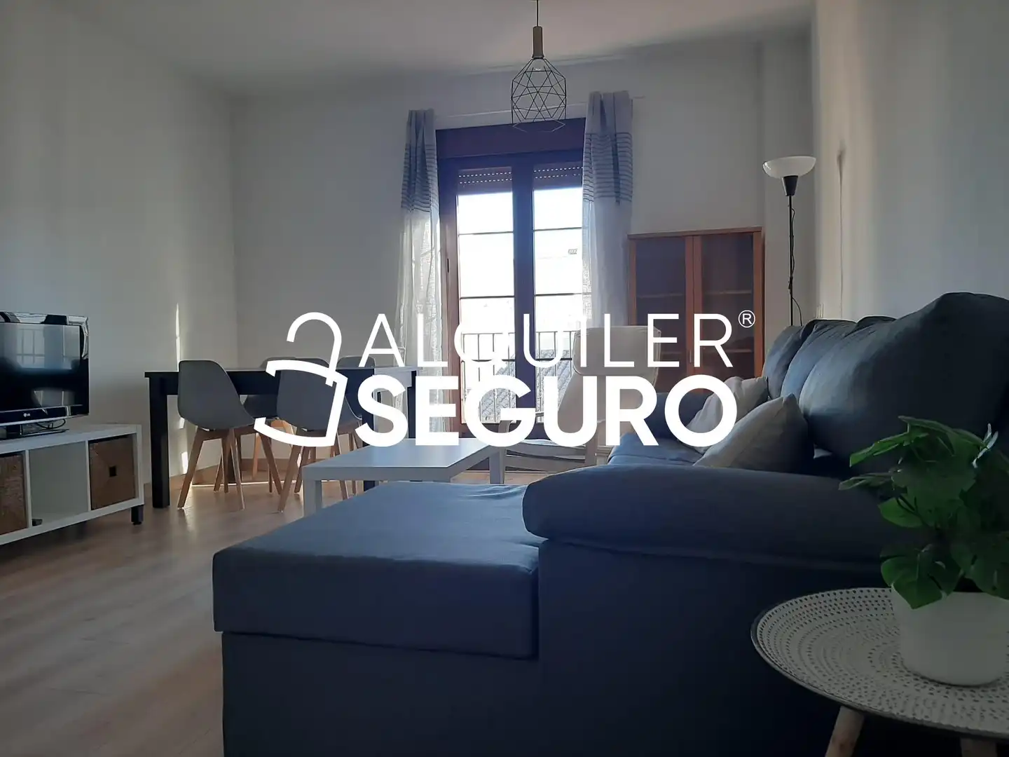 Sala de estar de Piso de alquiler en Ronda con Amueblado