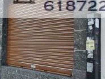 Local comercial en venta en Plaza de España