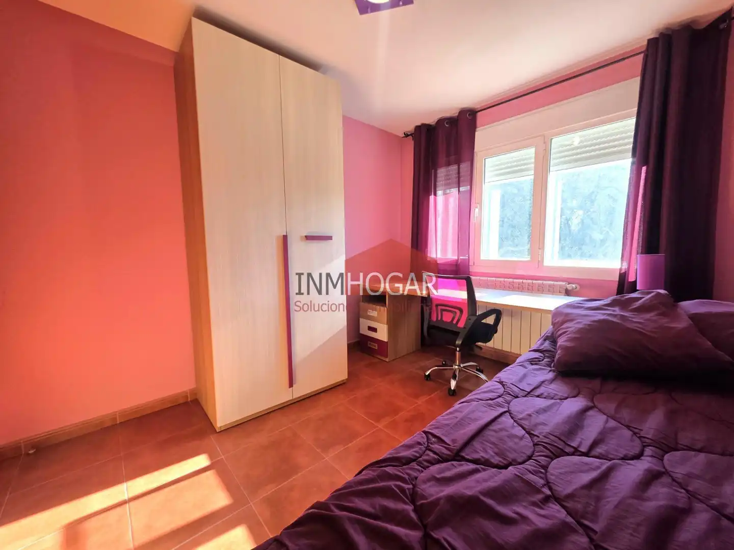 Habitación de Casa adosada en venta en Hervencias Altas - El Pinar