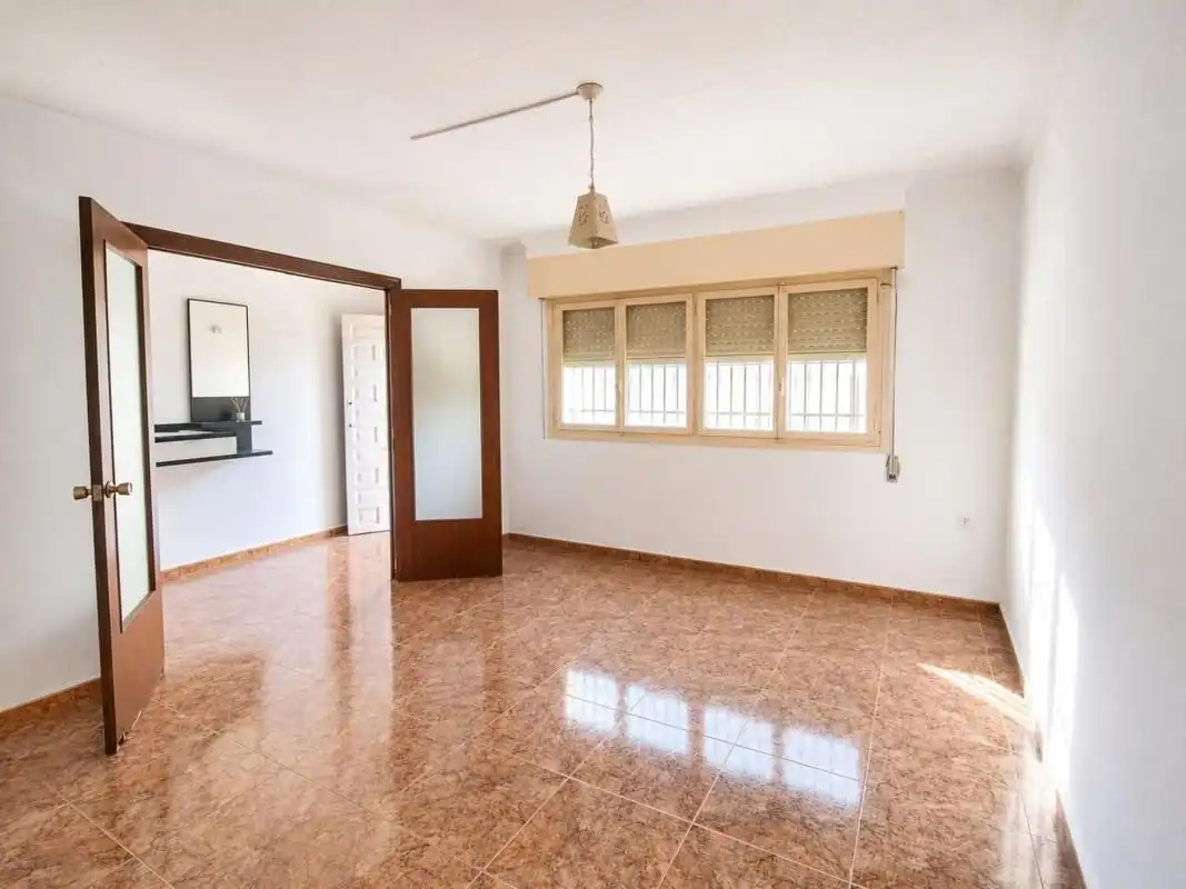 Chalet en venta en El Pinós / Pinoso, imagen 3