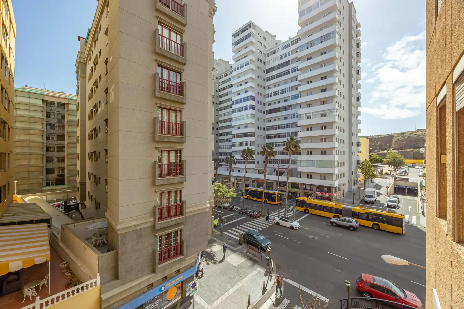 Vista exterior de Pis en venda en Las Palmas de Gran Canaria amb Traster i Balcó
