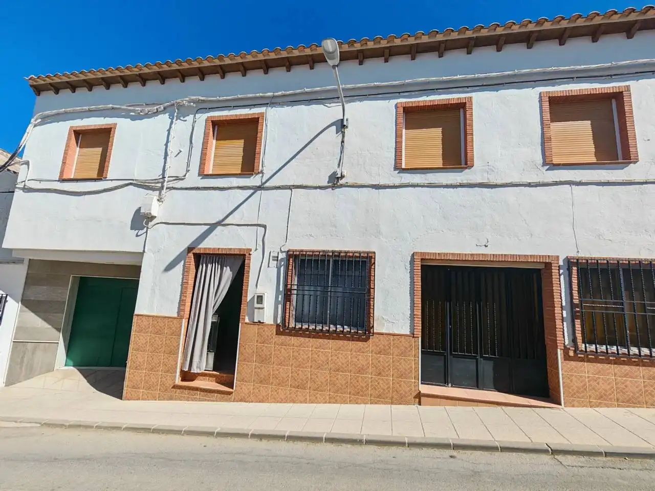 Vista exterior de Casa o xalet en venda en Villanueva Mesía amb Terrassa