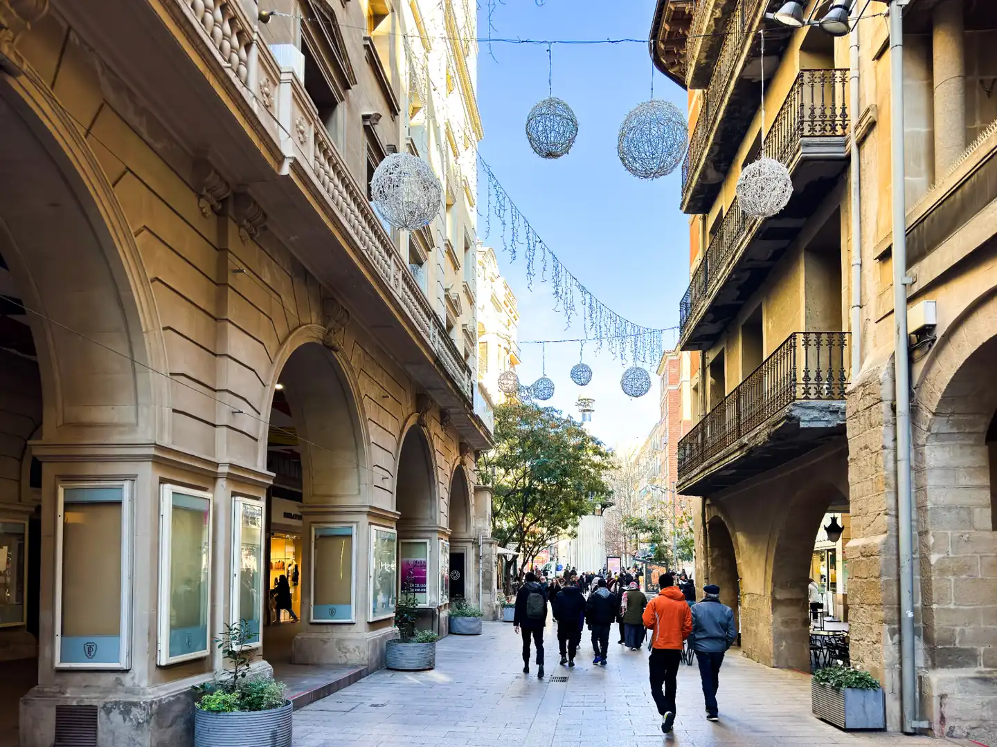 Vista exterior de Piso en venta en Lleida con Calefacción, Parquet y Horno