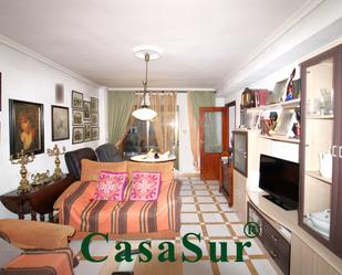 Living room of Flat for sale in Valladolid Capital  with Heating, Terrace and Storage room