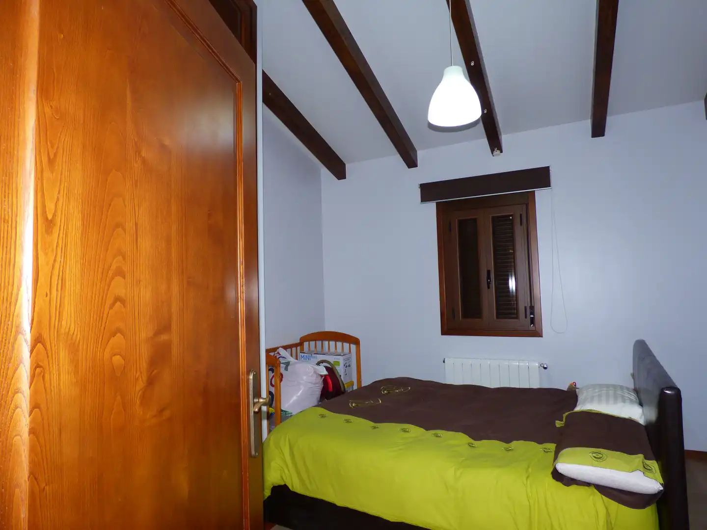 Schlafzimmer von Haus oder Chalet zum Verkauf in As Neves   mit Privatgarten, Terrasse und Ofen