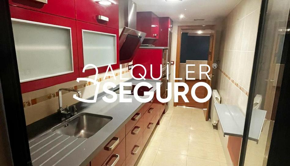 Foto 1 de Piso de alquiler en San Esteban , Puerta de Cuartos - Avda. de Portugal, Toledo