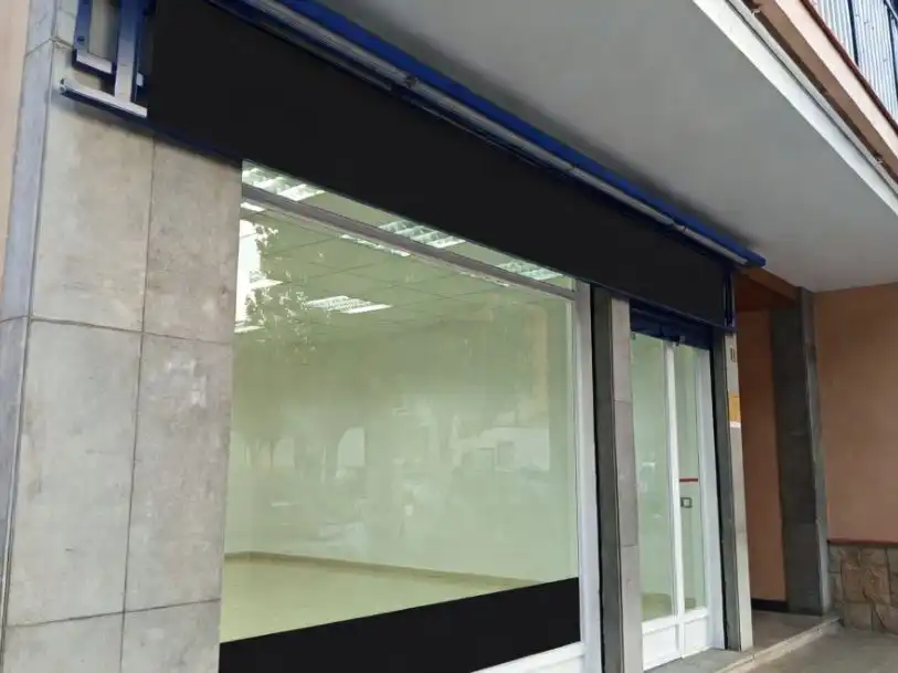 Locale commerciale in vendita a avinguda doctor francesc massana 9, imagen 5