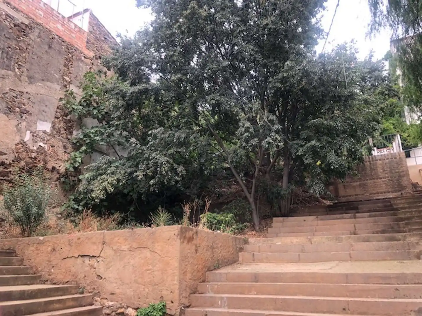 Residential land for sale in Lebrun 32