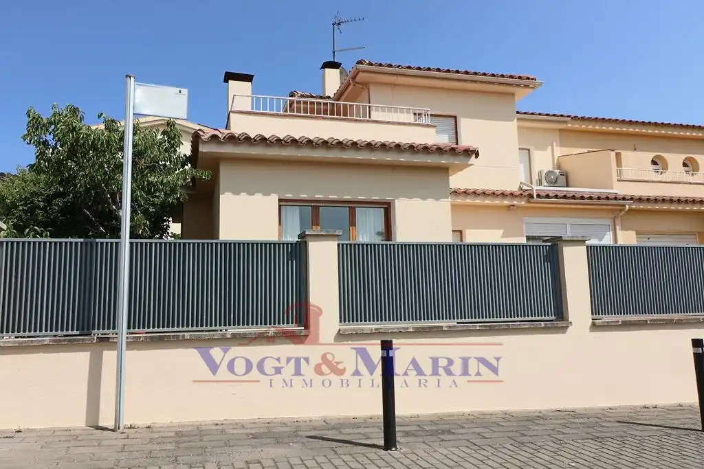 Doppelhaushälfte mit Terrasse zum Verkauf in Carrer de Pere III, imagen 10