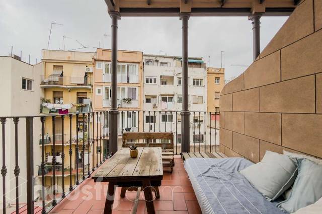 Piso en Venta en CL VIA LAIETANA, . en Sant Pere, Sta. Caterina i la Ribera