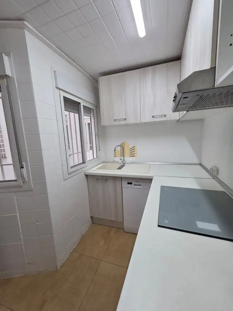 Cocina de Piso en venta en Alcalá de Guadaira con Terraza