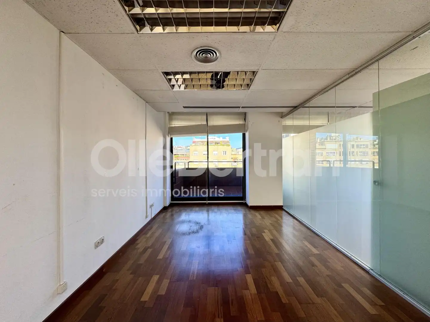 Bureau avec ascenseur à louer à de la Diputació, imagen 35