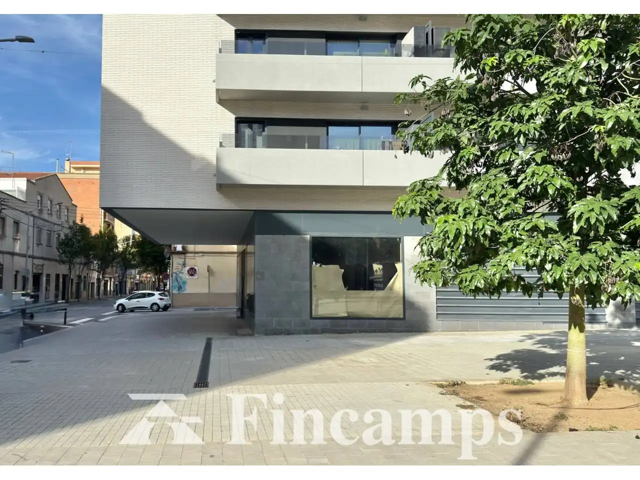 Business premises to rent in Calle Francesc Layret 49