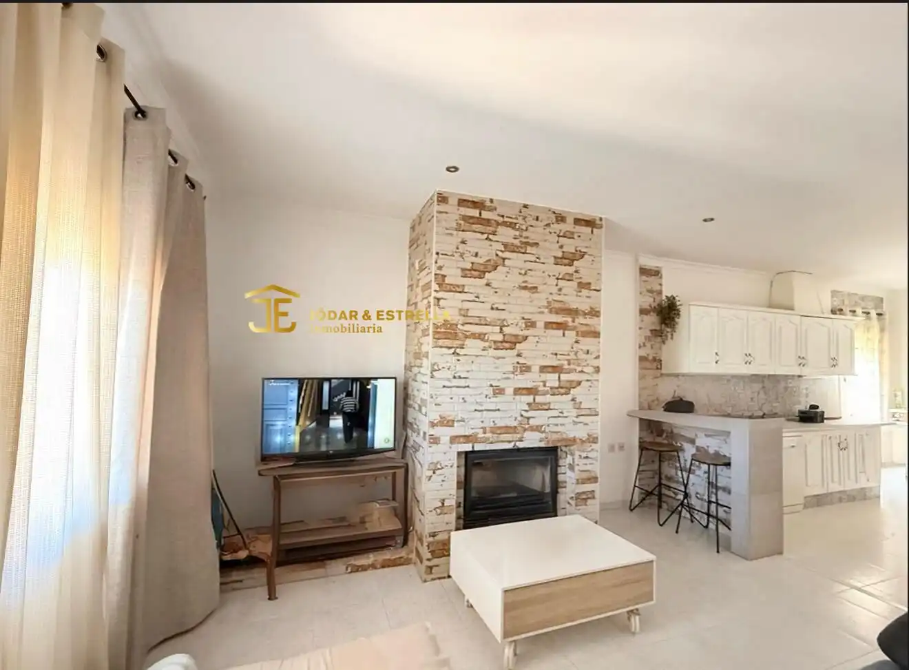 Sala de estar de Casa o chalet en venta en Lorca con Jardín privado, Trastero y Amueblado