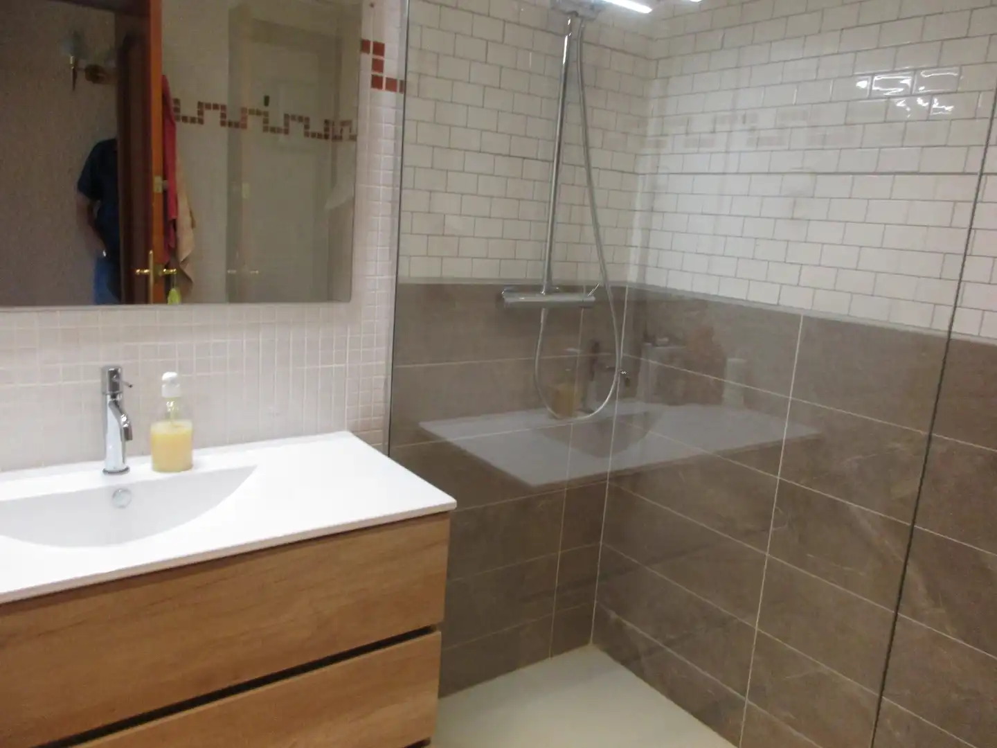 Baño de Piso en venta en Reus con Aire acondicionado, Calefacción y Amueblado