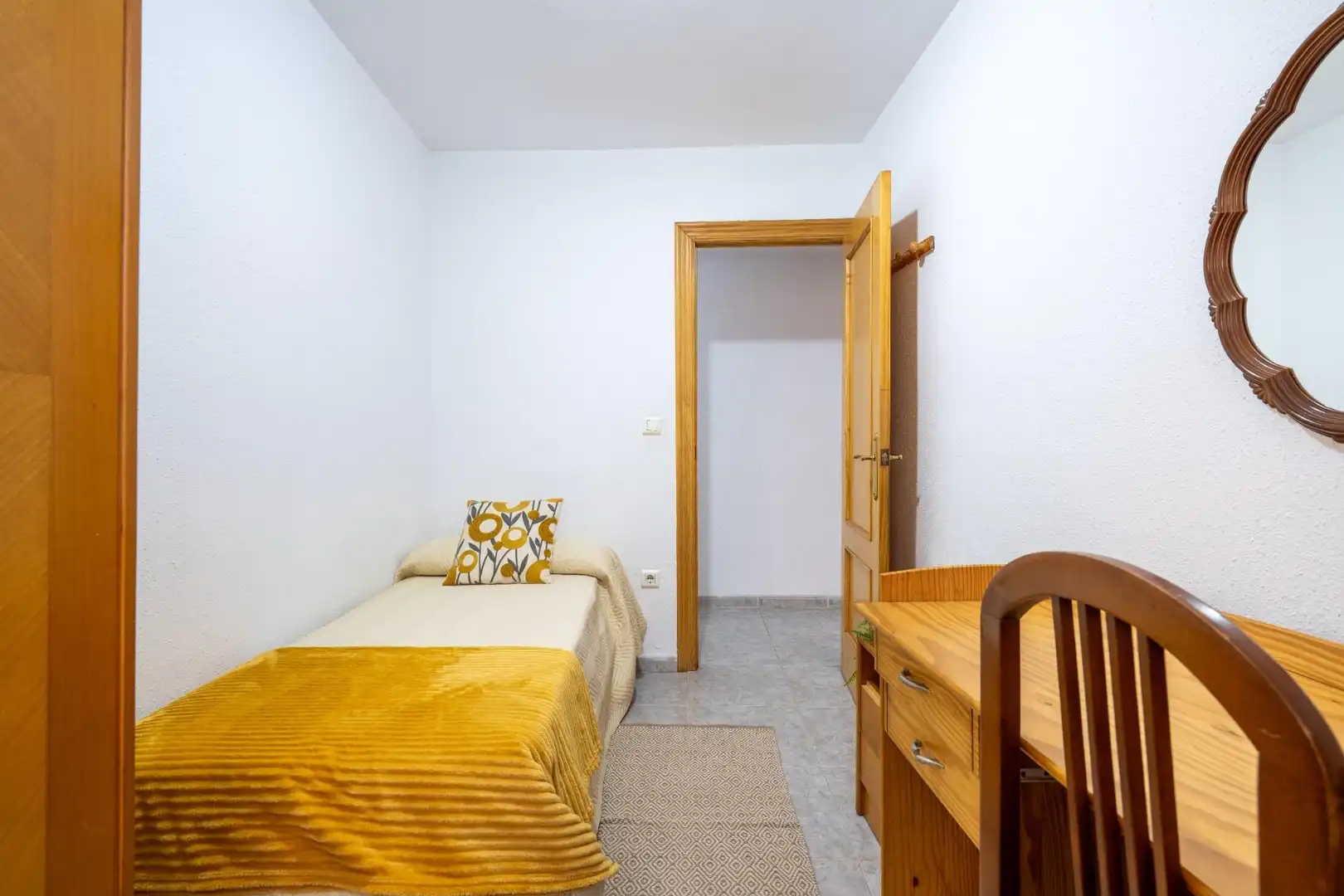 Habitación de Piso en venta en Almería