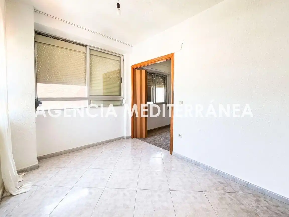 Flat for sale in Silla