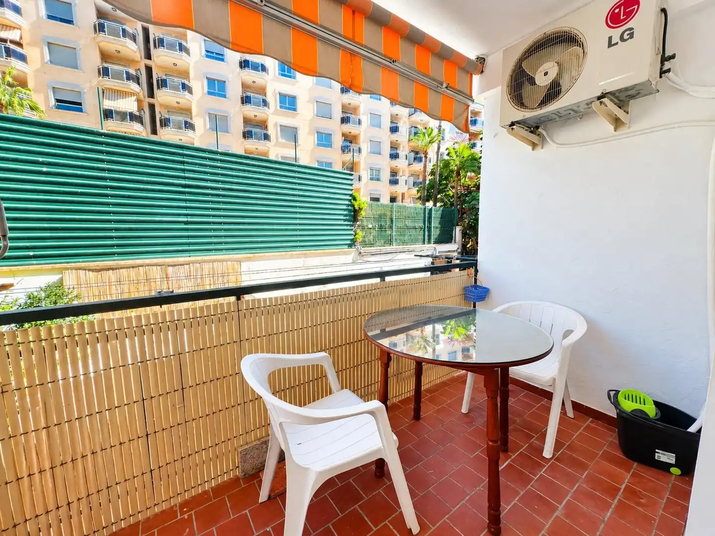 Apartamento de alquiler en Los Boliches